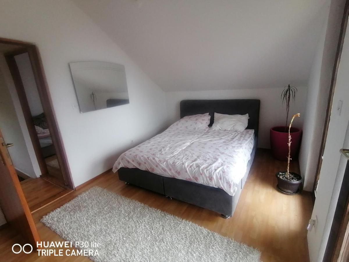 Asja Guest House Lukavac Екстериор снимка